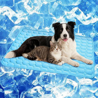 Cooling Mat for Dogs &amp; Cats, Q-Max>0.4 Chill Fiber Pet Cooling Pad, Washable Non-Slip Non-Toxic Portable Cooling Bed for Small Medium Large Pets, Indoor &amp; Outdoor Use